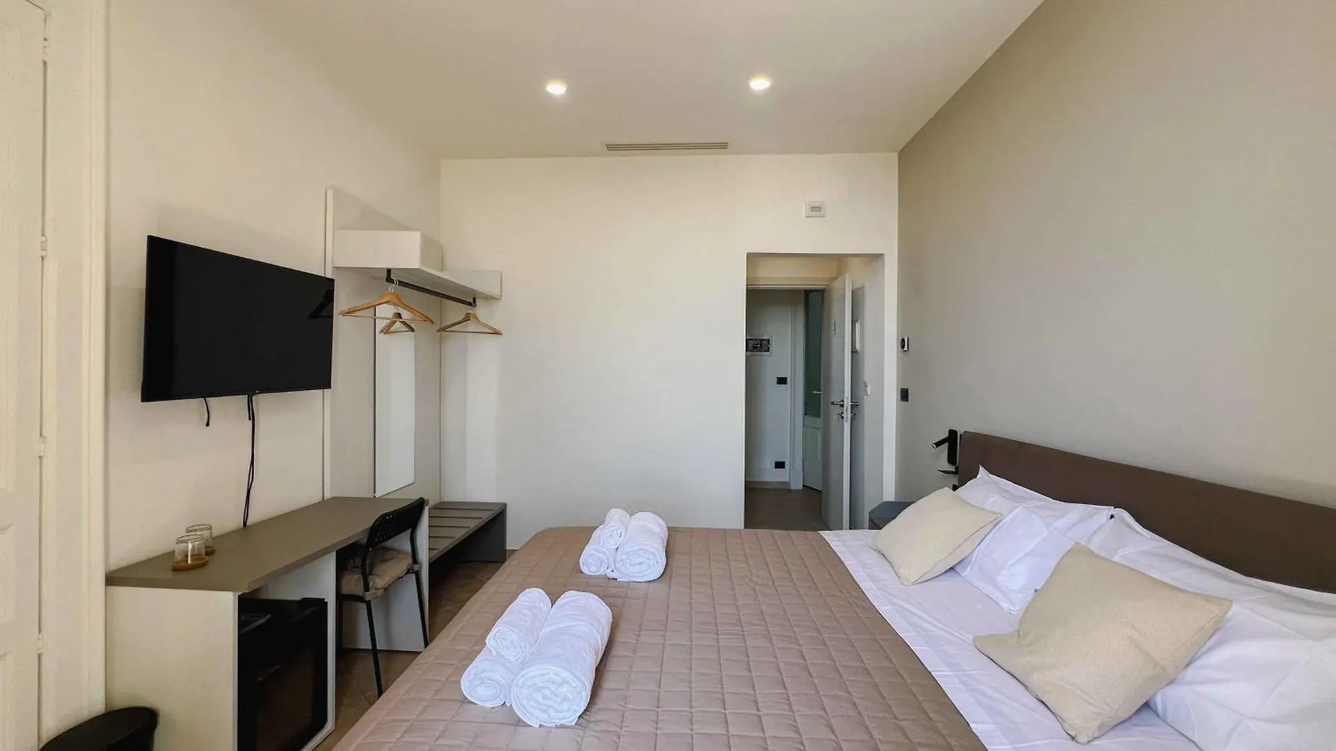 B&B Don Diego Pedara 0*,  Italy
